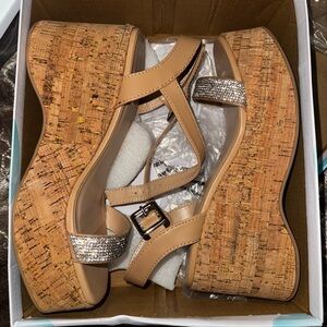 Elegant Tan Wedge Sandals with Rhinestone Accents *NEW. NEVER WORN*
